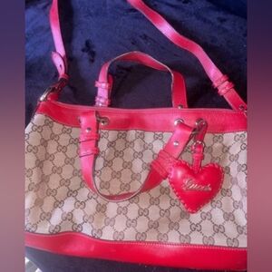 Authentic Gucci Valentine's Day Edition Crossbody Shoulder Bag